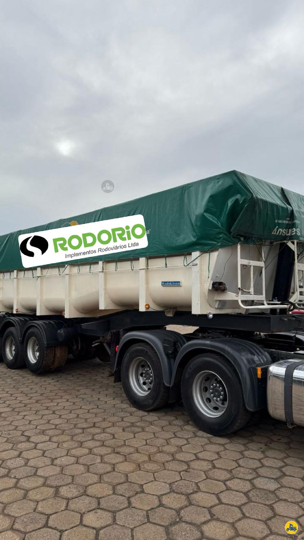 CARRETA SEMI-REBOQUE BASCULANTE Rodorio Implementos Rodoviários - NOMA RIO VERDE GOIAS GO